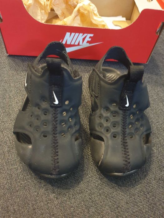 Бебешки/детски сандали Nike 21 номер, черни