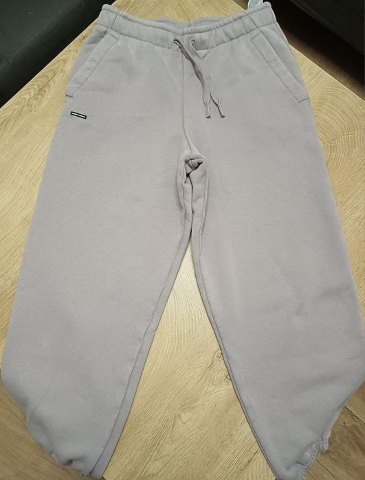 Спортни долнища Nike и Under Armour размер XS