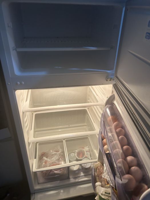 Холодилник бирюса