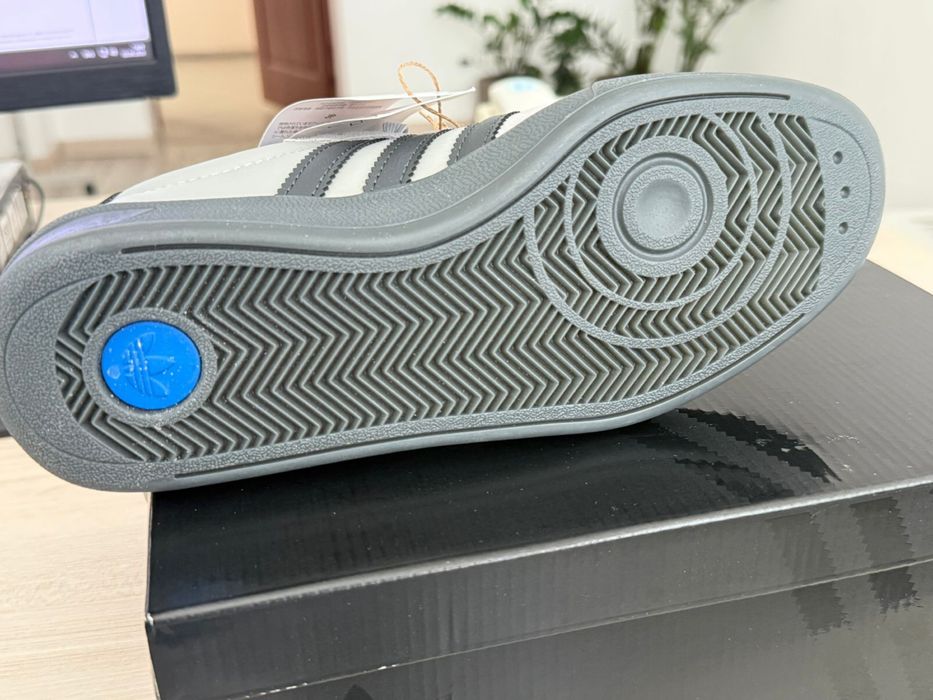 Адидас оригинал серые 39 р