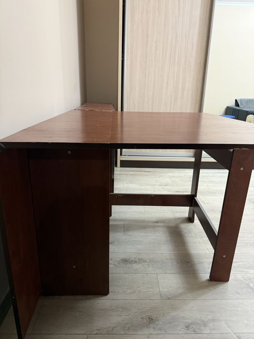 Стол книжка большой