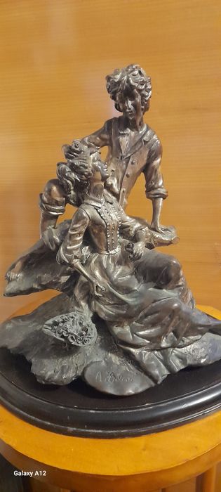 „Îndrăgostiții”. Semnata. A(Auro). Belcari.