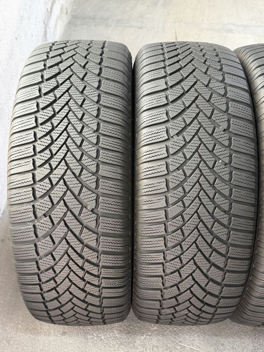 215/60/16 Bridgestone 4Броя: 170€ 7мм