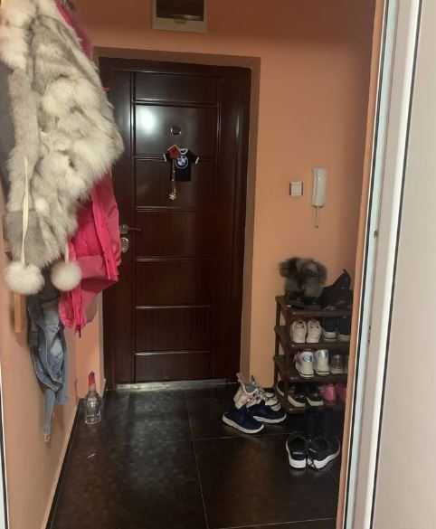 Дава се под наем Двустаен апартамент в Бургас, Възраждане - 55 кв.м за 165 € - Снимка #1