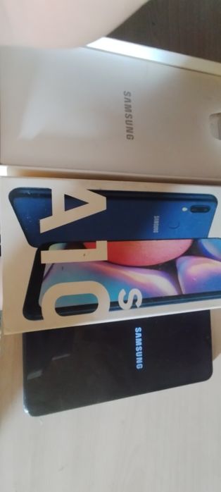 продам Samsung galaxy A10s