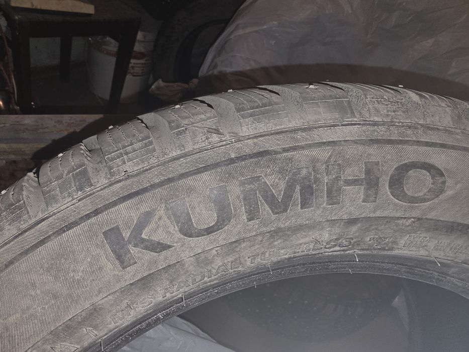 Продам зимние шины