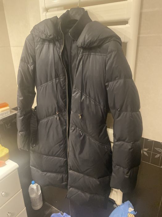 Vind geaca dama firma Stefanel umpluta cu puf de gasca