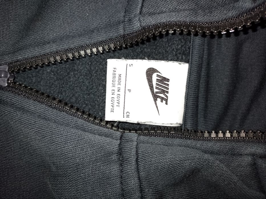 Vând trening Nike băieți mărimea M