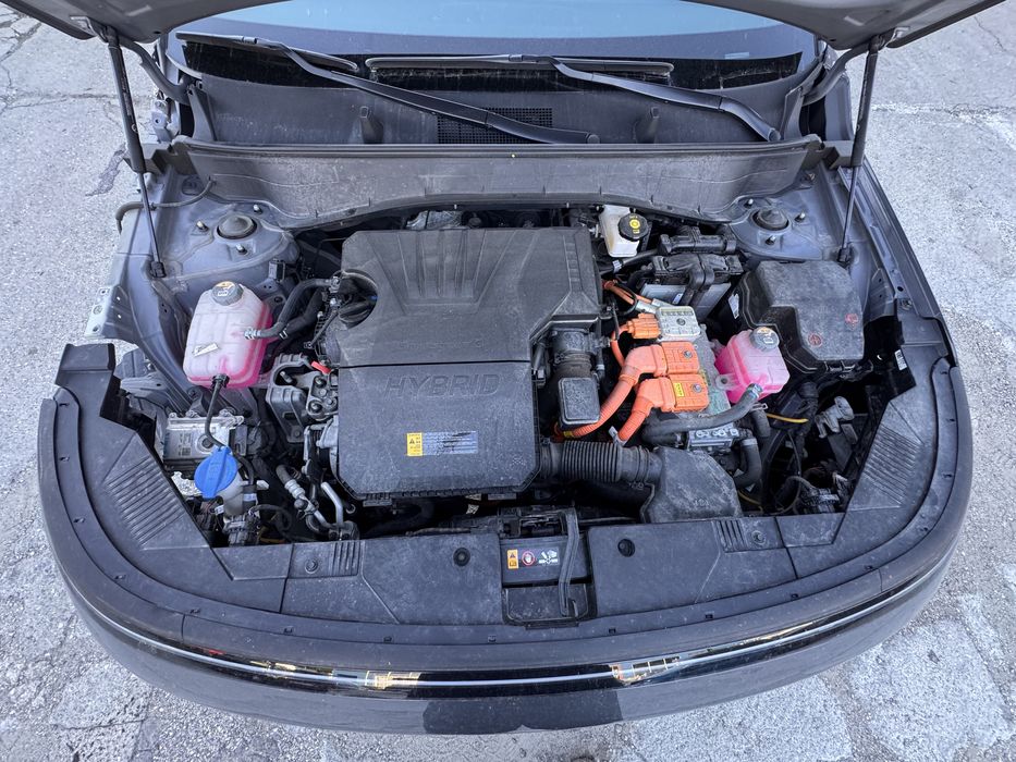 Hyundai Kona 1.6 Full Hybrid 2024 avariat usor