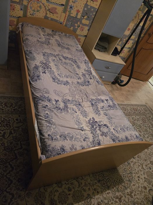 Продам мебель в хорошем состоянии