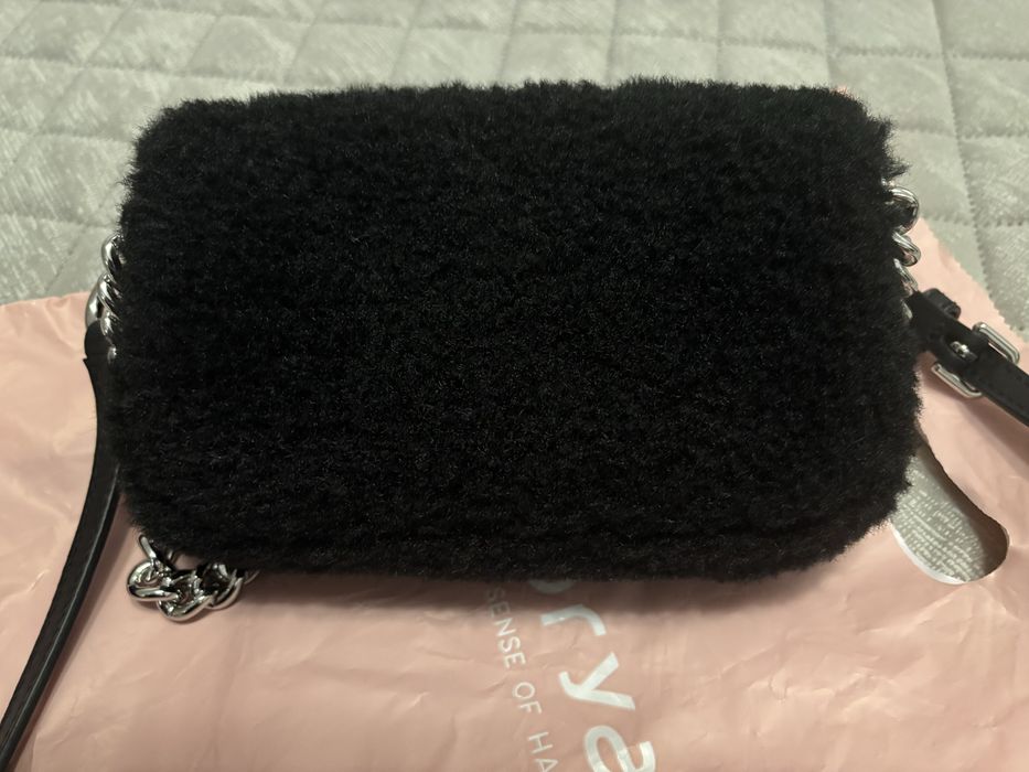 Оригинална  чантичка Marc Jacobs