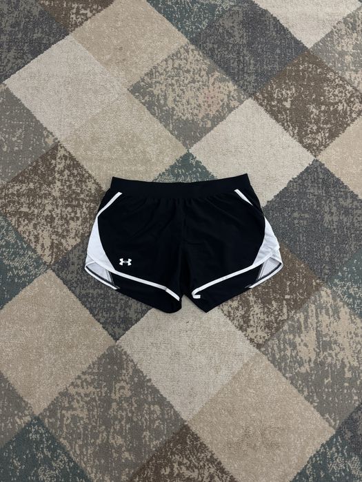 Дамски къси гащи Under Armour