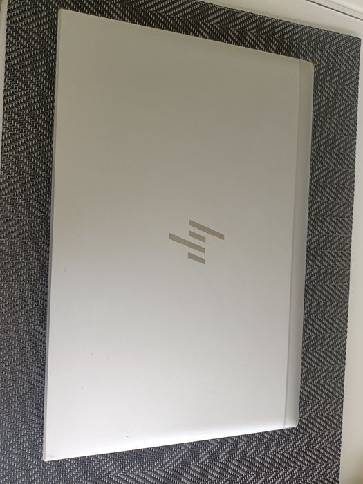 Laptop HP EliteBook 830 G7 Windows 11 PRO cu amprentă/cititor carduri/