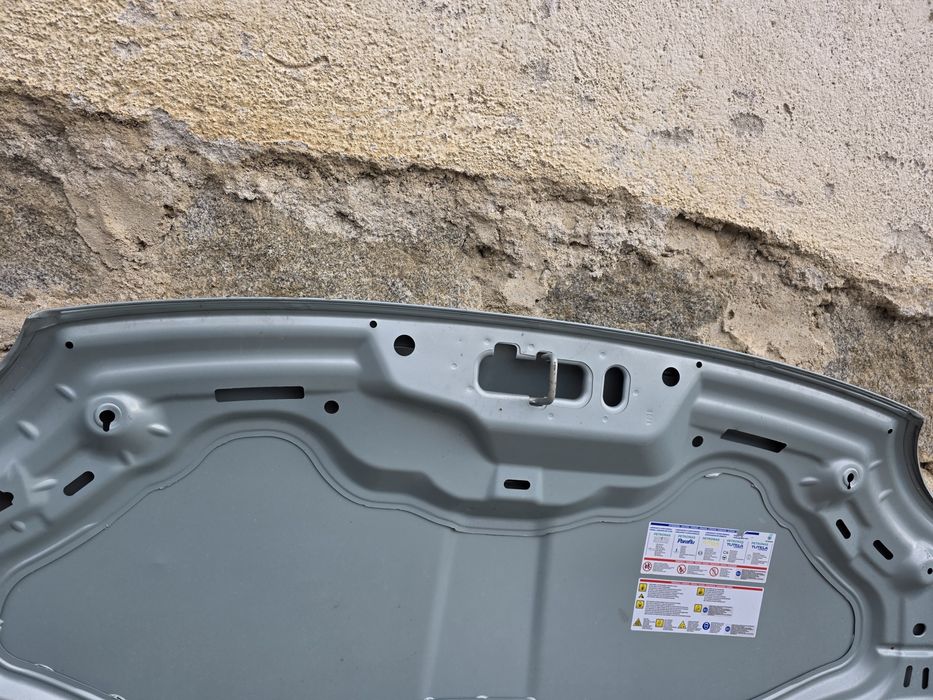 Fiat 500 facelift  2016  15- преден капак