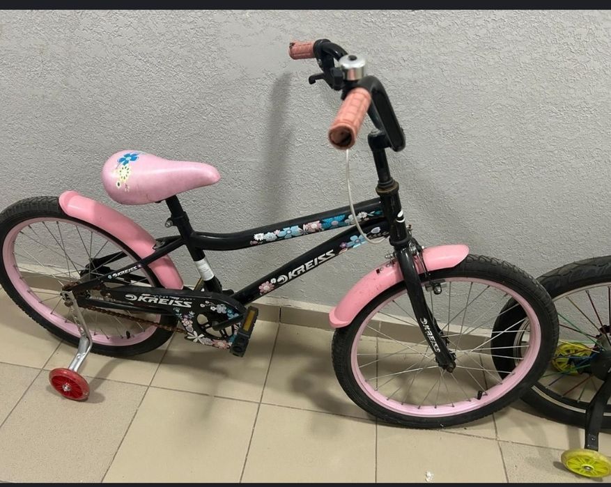 Продам детский велосипед для девочки