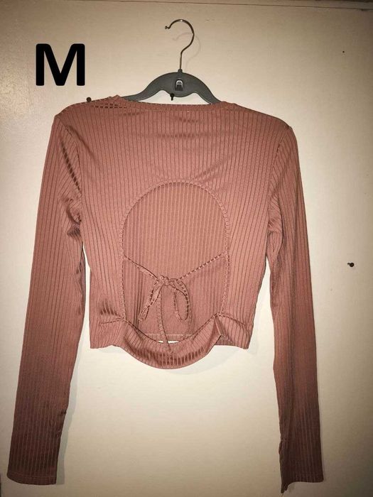 Дамски дрехи, почти безплатно