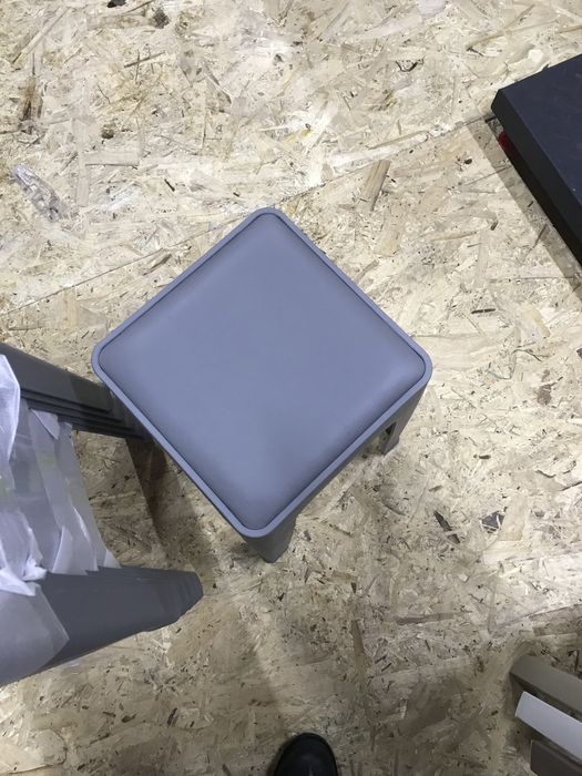 Продам табуретки