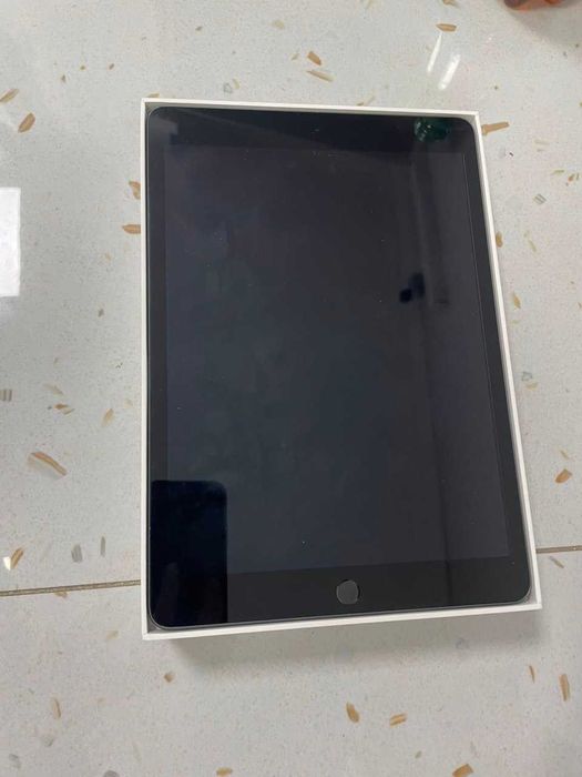 Apple Ipad 9 поколение Wi-Fi