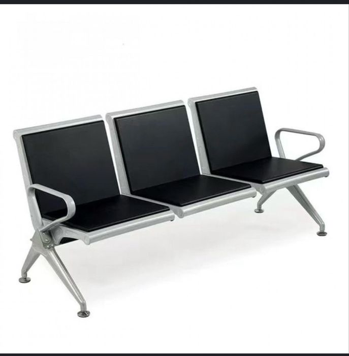 Uch o'rindiqli skamenka