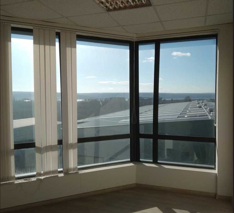 Офиси 9 бр., Метро