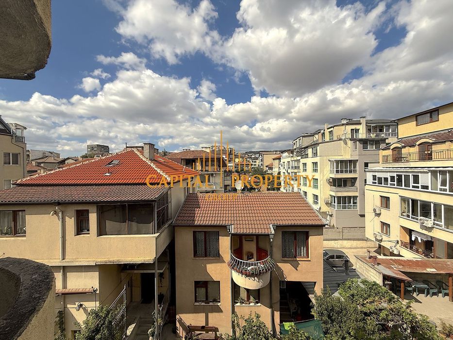 Многостаен в Варна-Цветен площ 150м2