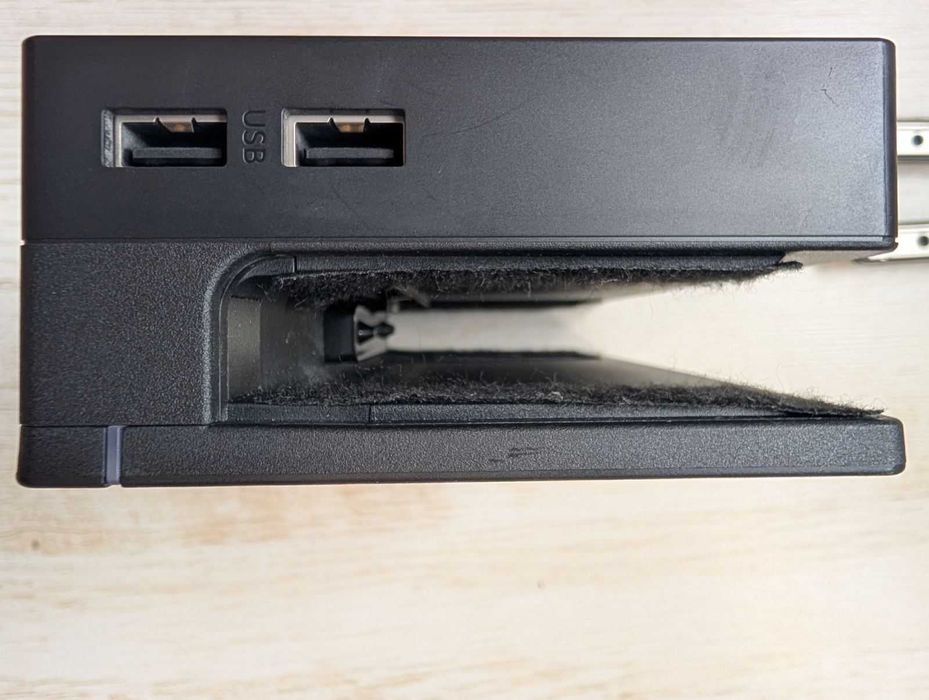 Nintendo Switch LCD 32GB пълен комплект без кутия (възможно договаряне)