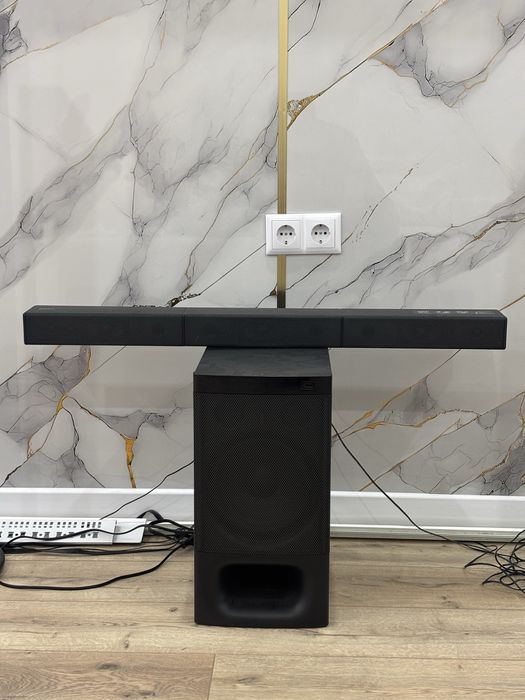 Саундбар Sony HT-S700RF