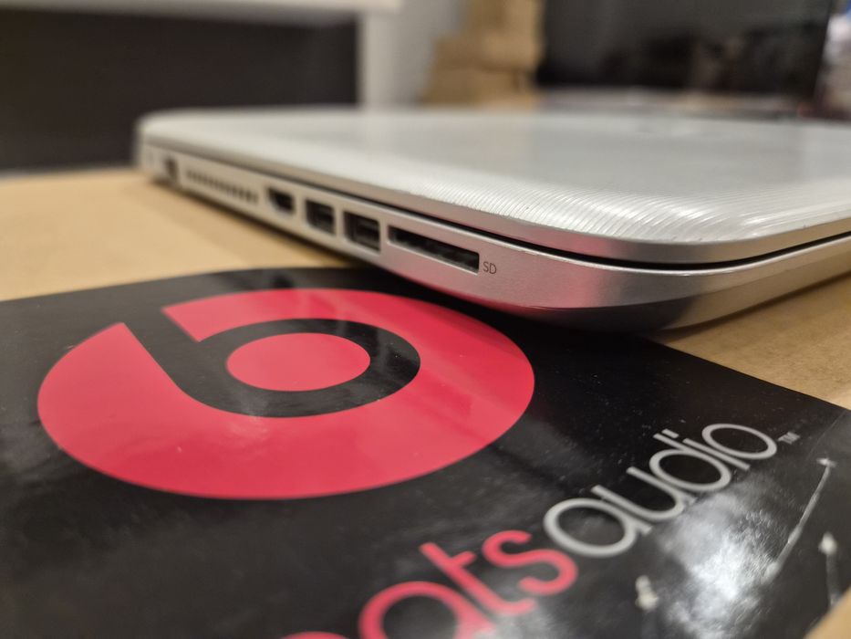 HP Pavilion 15 p053eu Beats by Dre като нов 
Крат