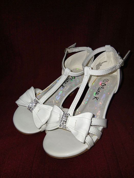 Из Америки, босоножки бренда"Olivia K"