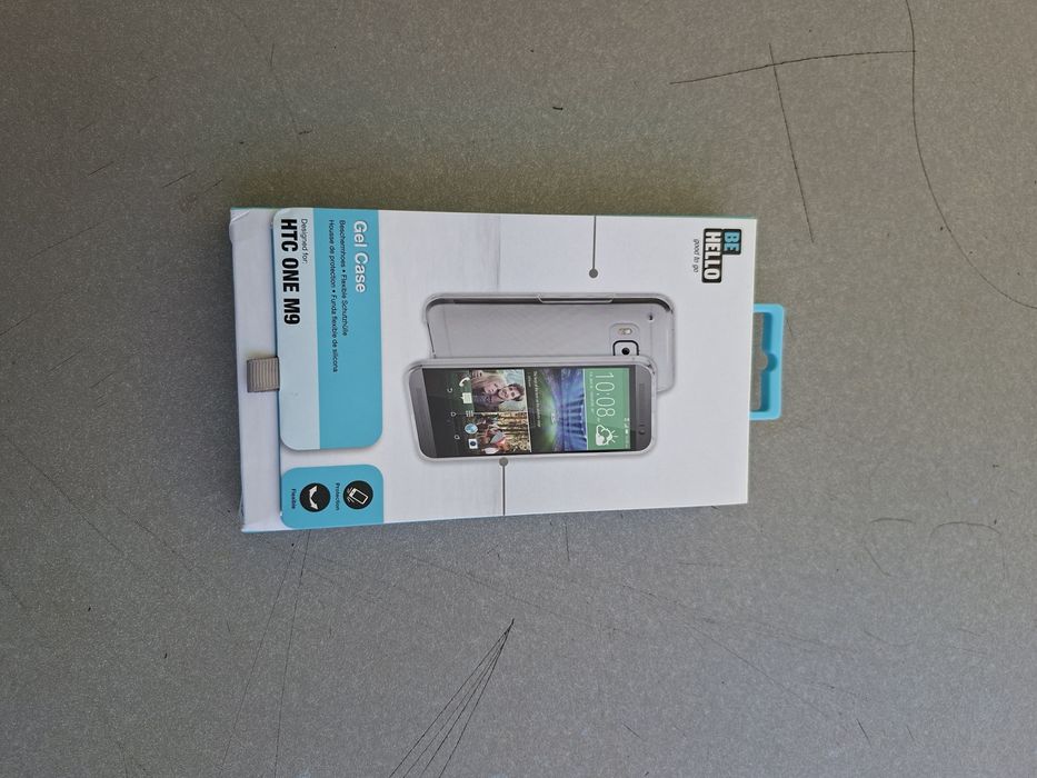 Vând husa HTC ONE M9