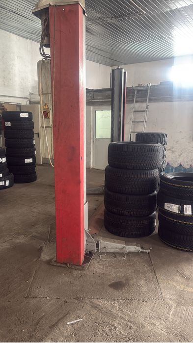 Elevator Butler 3200kg