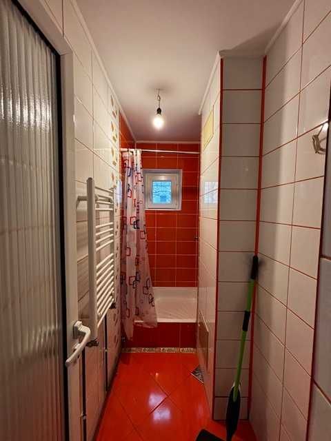 Inchiriez apartament 4 camere, Nae Leonard, S-uri, liber