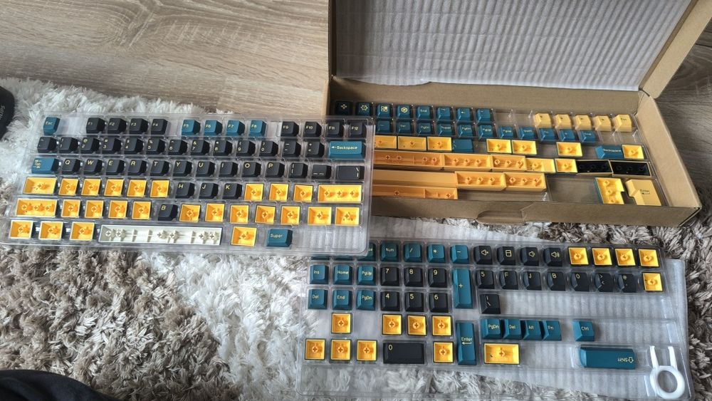 Клавиатура, бутони