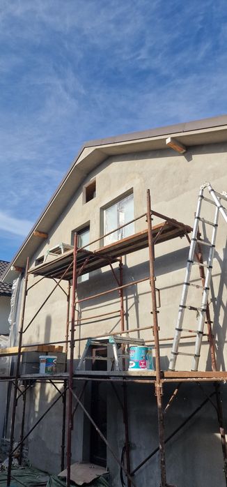 Renovări și Amenajări Interioare -Parchet, Gresie, Izolații, Faianta, Rigips, Zugraveli, Tapet, Pavaj, Profile decorative, Placari Piatra
Renovari