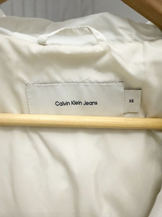 Calvin Klein куртка оригинал XS-S