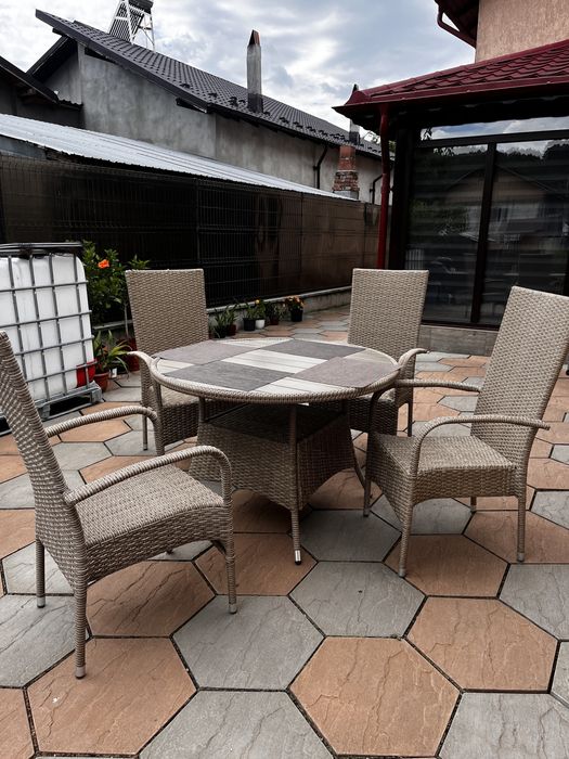 Set mobilier grădină/terasă – Masă rotundă + 4 scaune ratan sintetic
