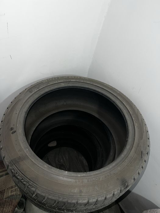 Балон r18  235/45/18