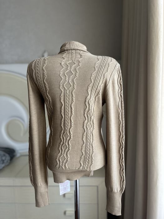 Теплый комфортный свитер