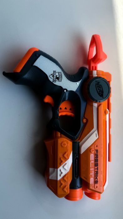 Nerf б/у в хорошем состоянии