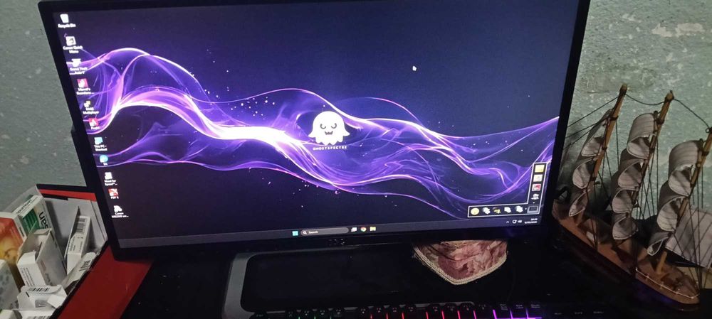 Vând unitate gaming
