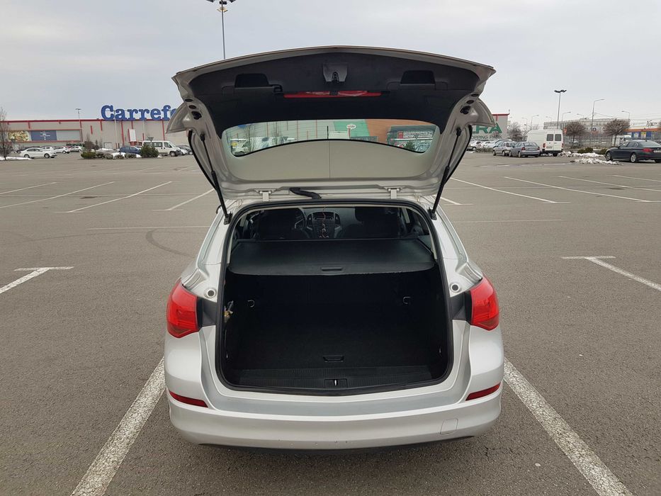 OPEL Astra 2011 — imagine 5