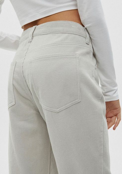 Pantaloni pull and bear