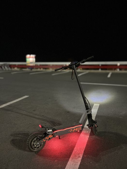Vând Trotinetă electrica Kukirin G2