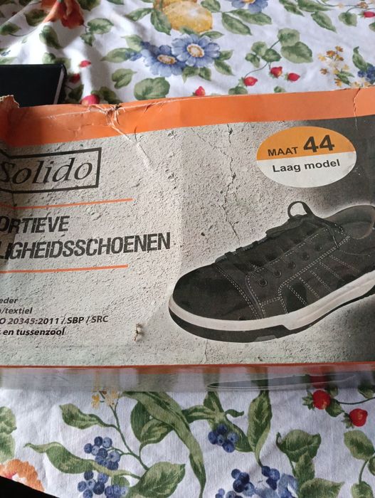 Нови ADR обувки 44 номер