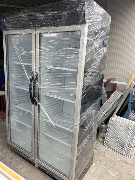 Vitrina frigorifica verticala sucuri garantie functionare 120cm latime