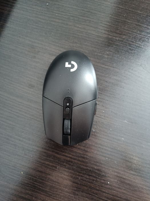 Продам мышку Logitech g304