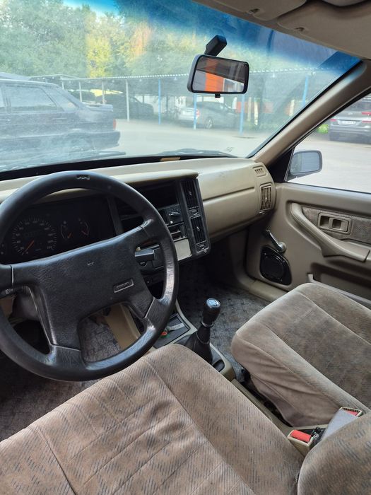 Автомобиль Volvo 440