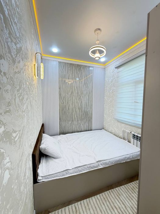 Чиланзар-8 кв 1-2/4/4.30м2 Срочно Продам квартиру срочно