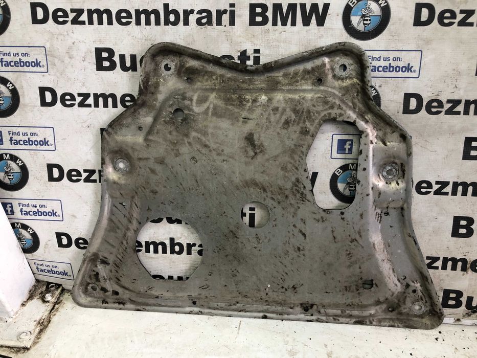 Scut motor cutie lateral prag BMW X5 X6 E70 E71