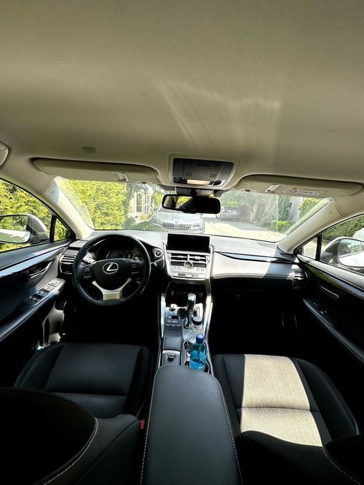 LEXUS NX 2019 — imagine 11